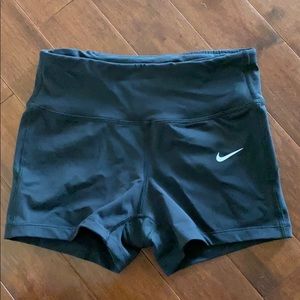 NIKE DRI-FIT BLACK SHORTS